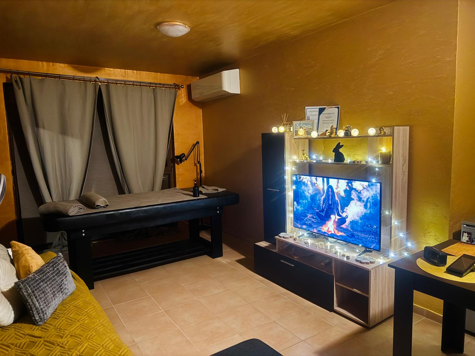 Relax Studio Nanita - Professional Treatment Room